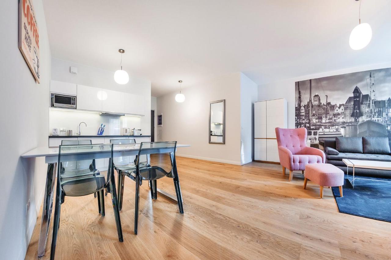 Viu Apartament Z Tarasem W Sercu Gdanska Esterno foto